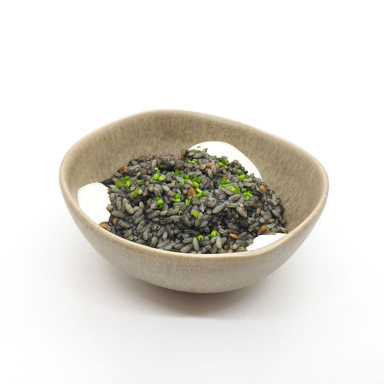 ARROZ NEGRO ALIOLI DE LIMA